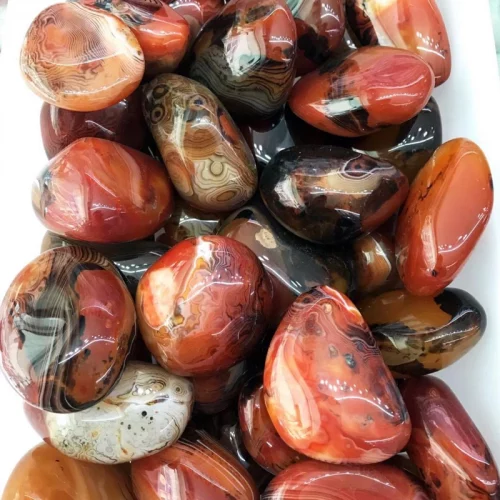 Agat i Mëndafshtë Gur Dore